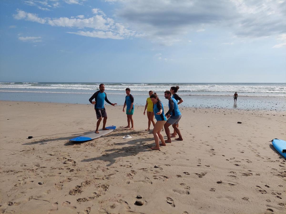 Cocobolo Surf Hotel & School Playa Santa Teresa  Kültér fotó