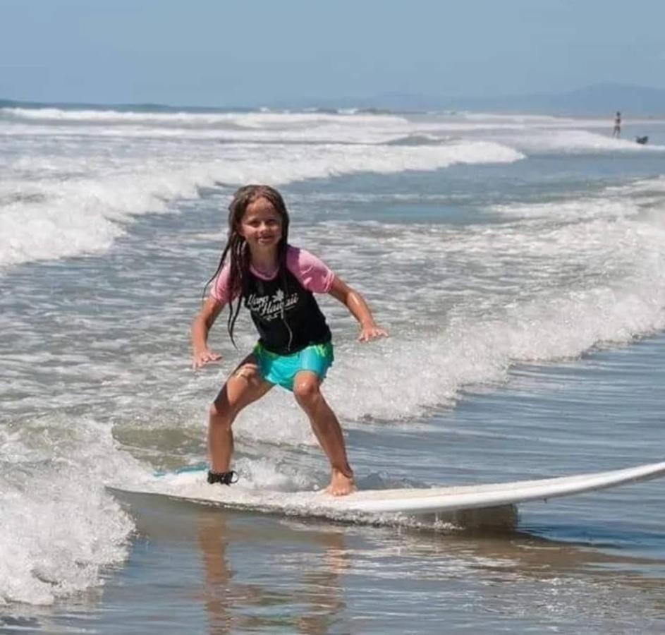 Cocobolo Surf Hotel & School Playa Santa Teresa  Kültér fotó